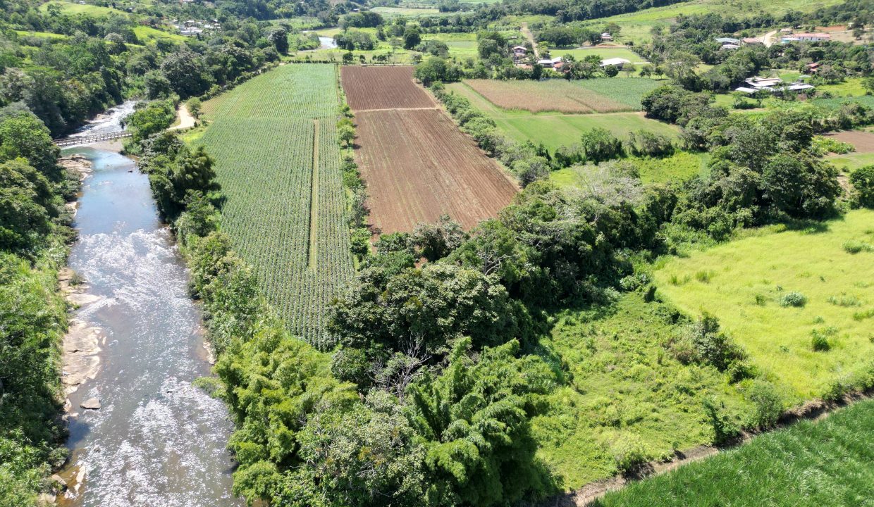 dji_fly_20230809_135102_62_1691618068605_photo-min