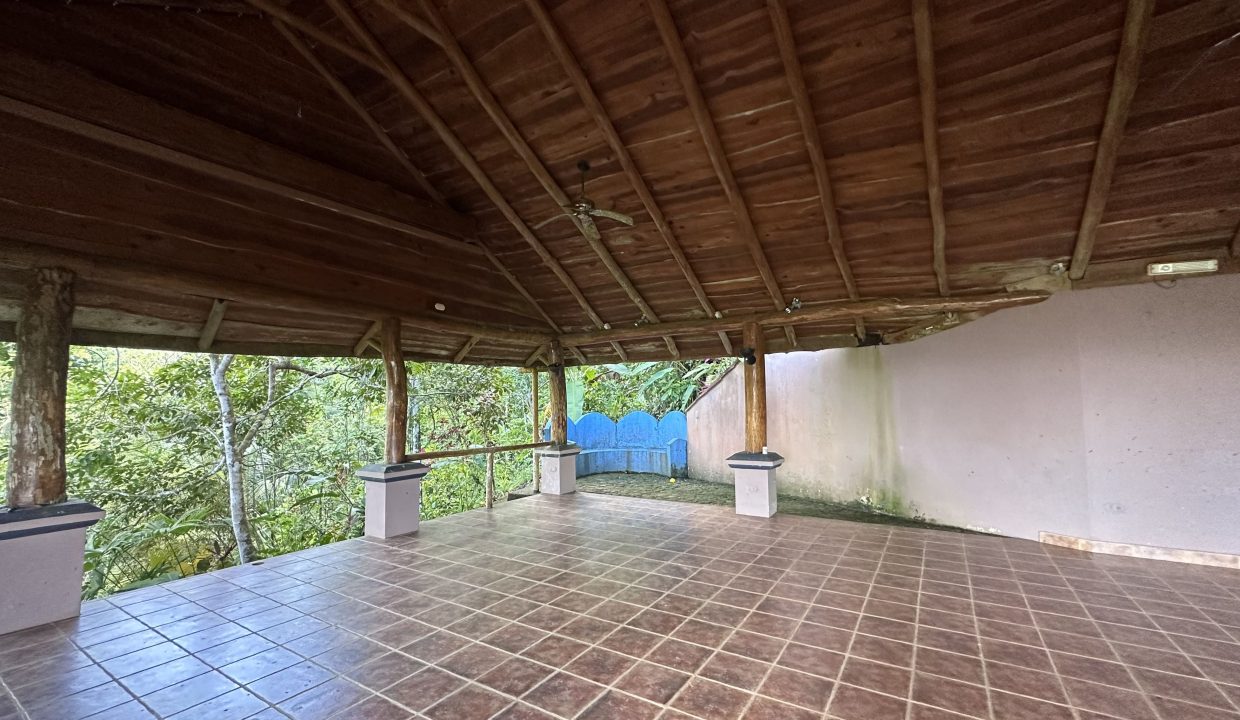 Photo 5-9-23, 08 16 45