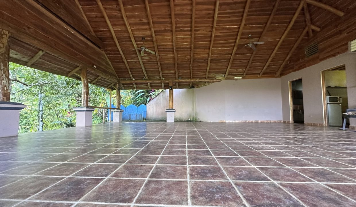 Photo 5-9-23, 08 23 55