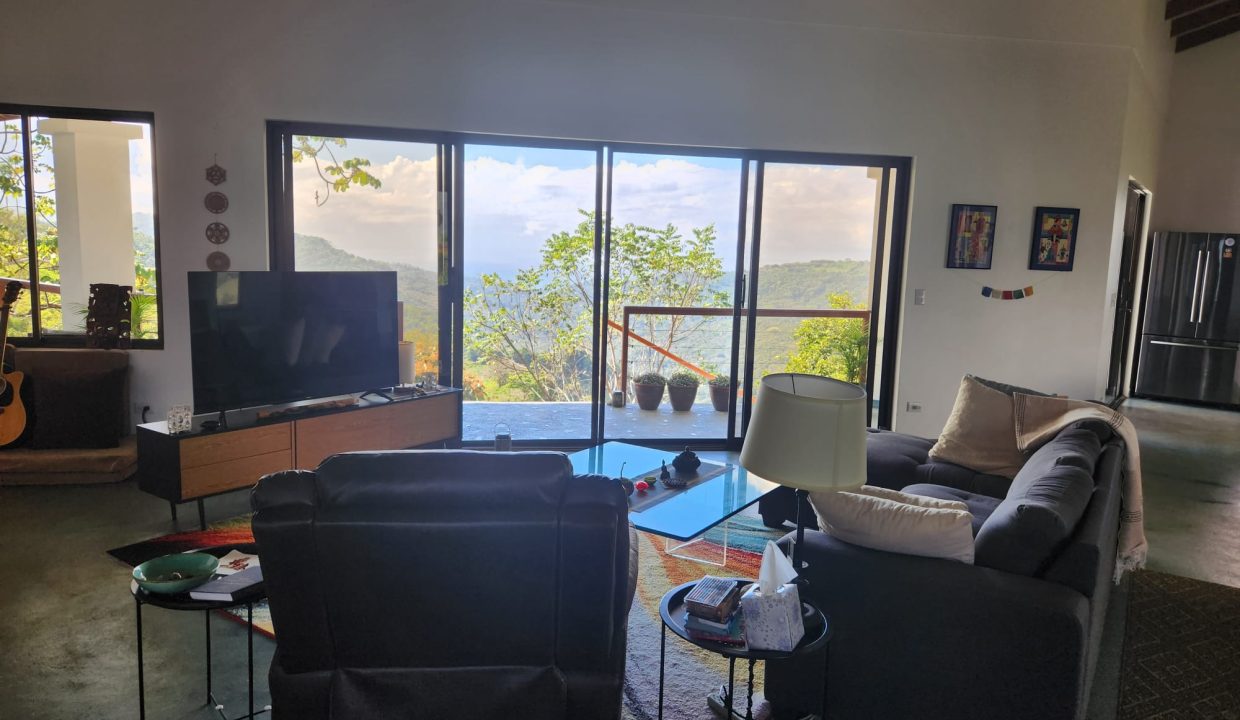 2185315b-fa81-4e29-a8e9-69449942a5b7