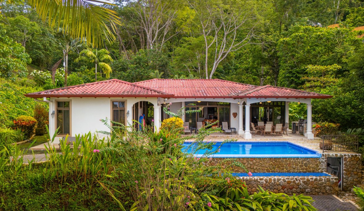 DJI_20240820083418_0108_D-Enhanced-NR