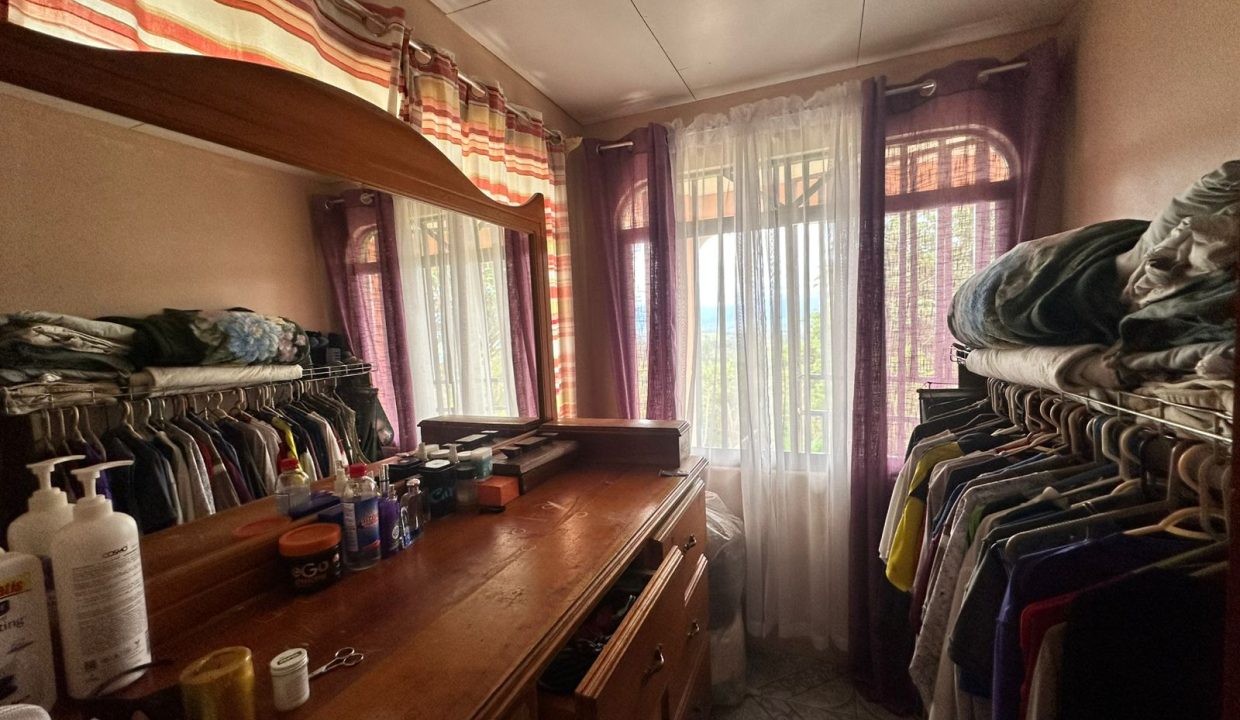 Casa en venta Perez Zeledon Costa Rica (4)