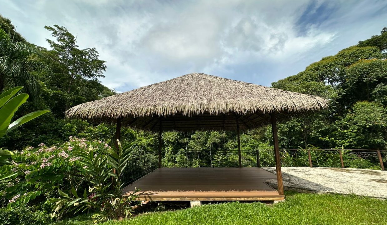 Casa en venta en Platanillo Costa Rica (1.3)