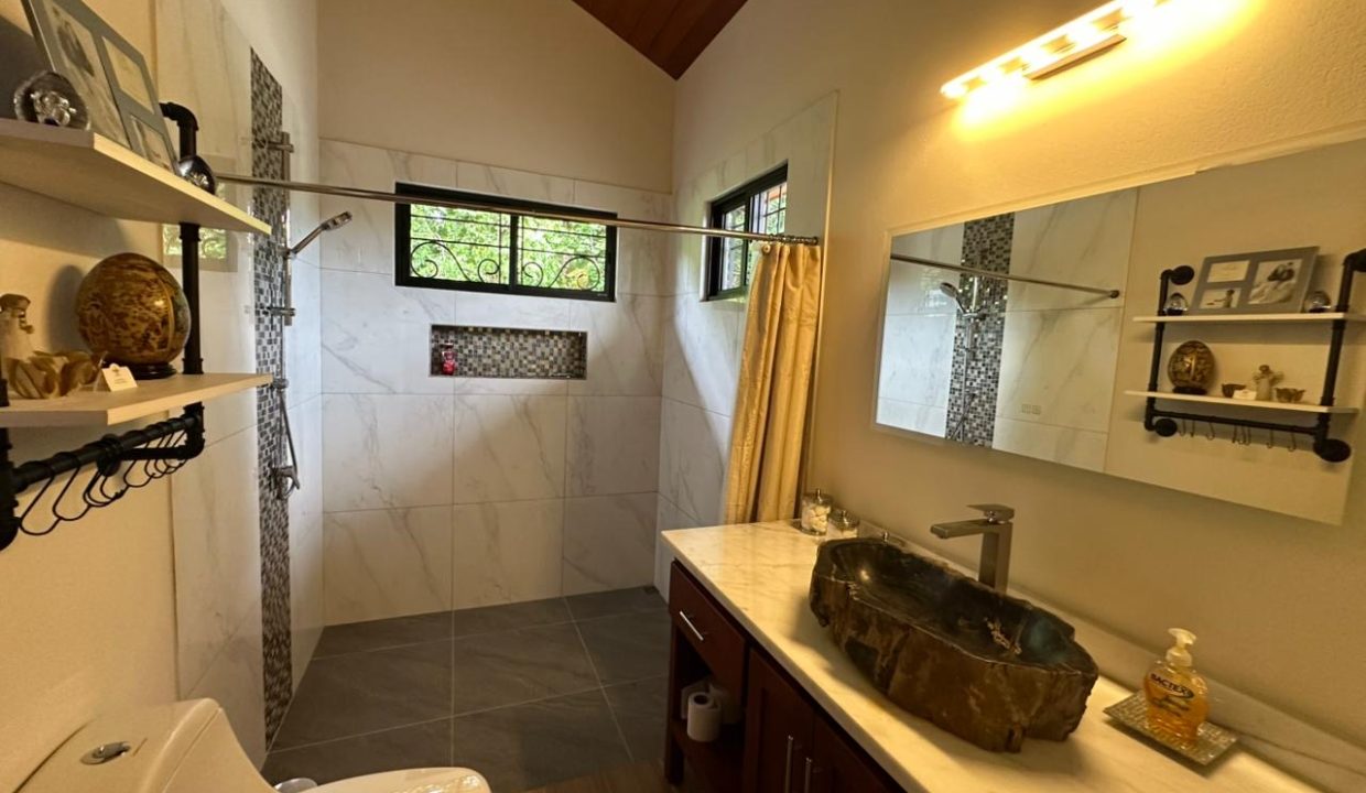 Casa en venta en Platanillo Costa Rica (27)