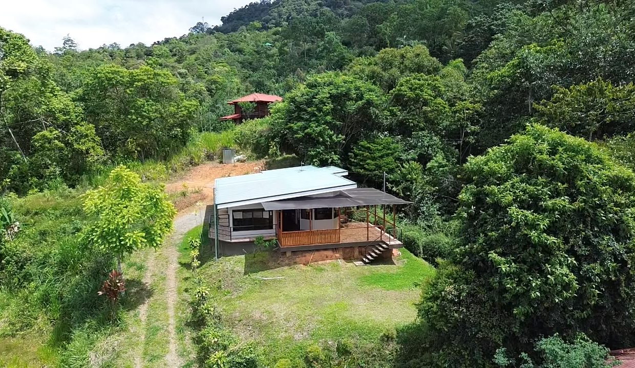 Casa en venta Perez Zeledon Costa Rica (2)