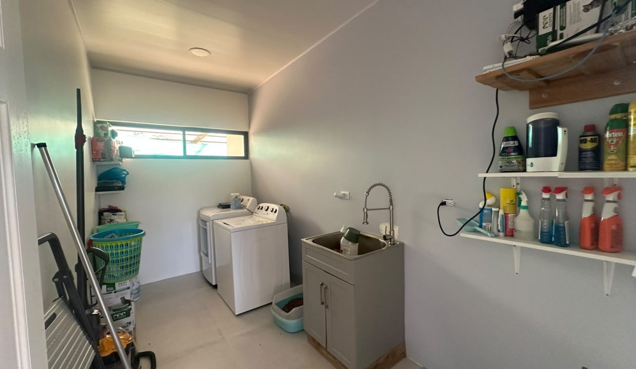 Venta casa santa rosa perez zeledon (7)