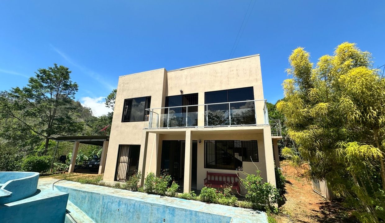 D Casa en venta Perez Zeledon Costa rica (4)