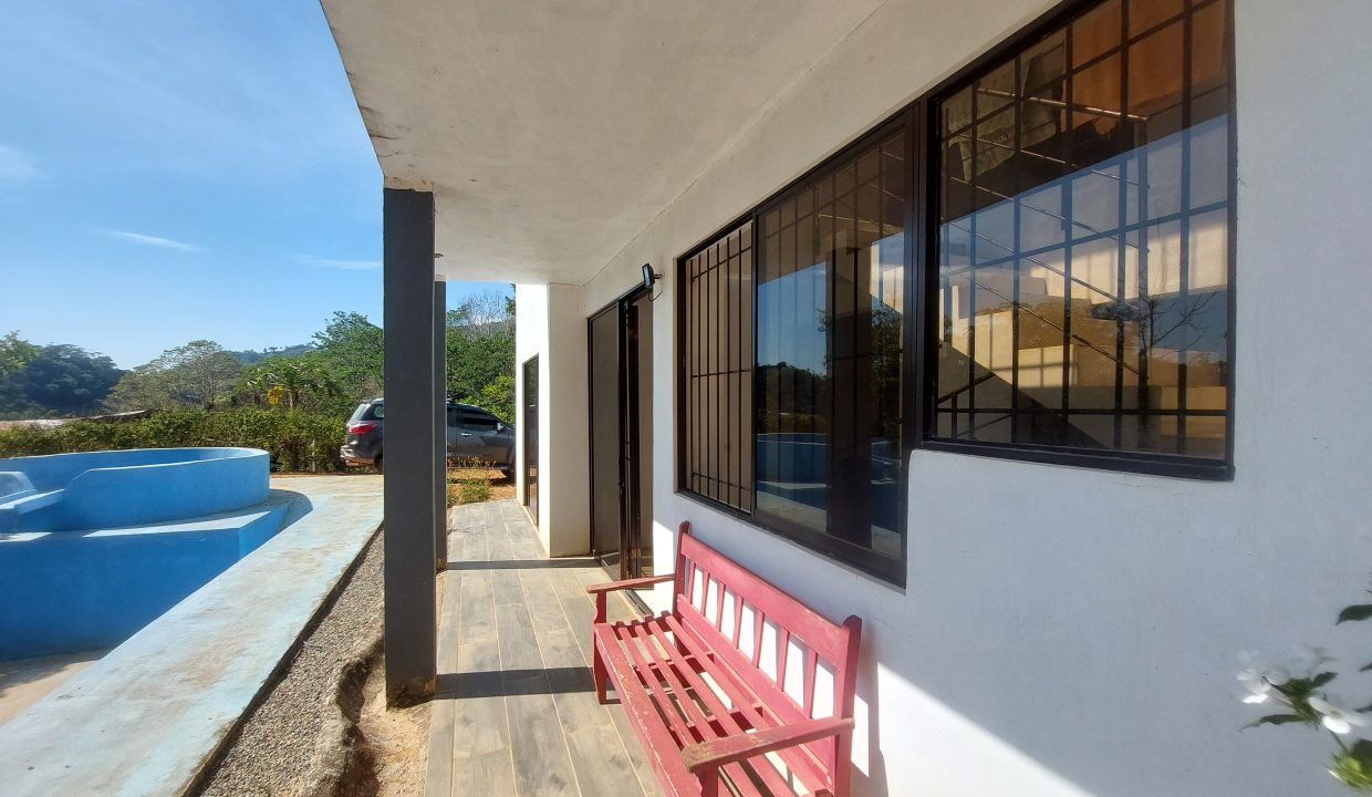 E Casa en venta Perez Zeledon Costa Rica (12)